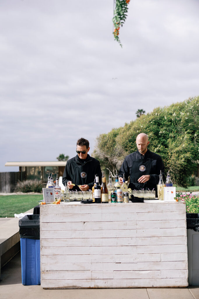 bar tender cocktail hour seaside wedding