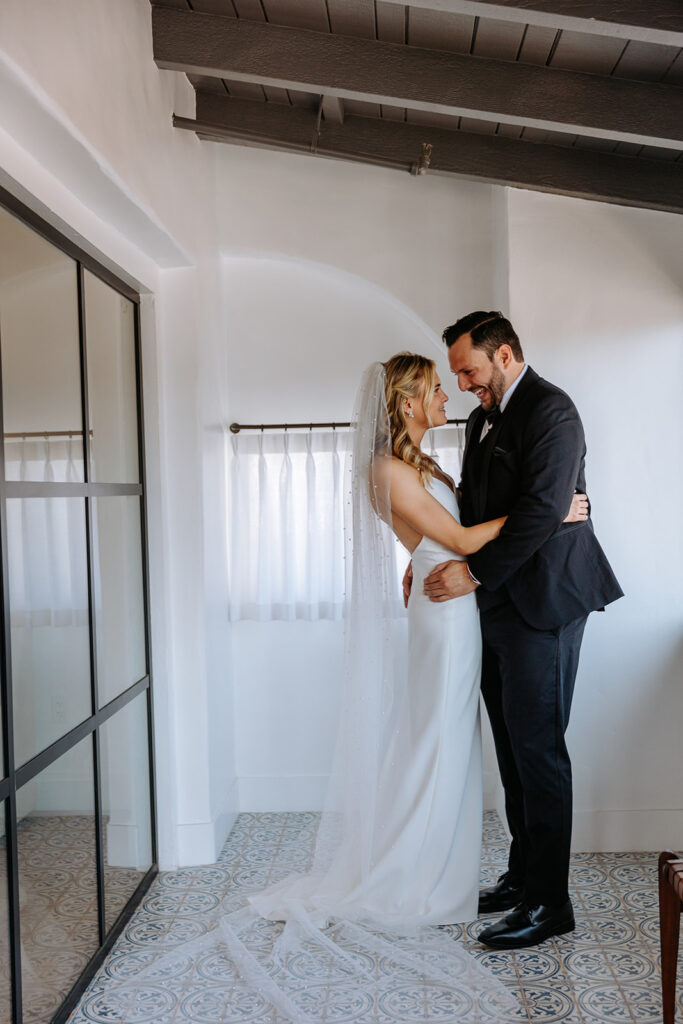 first look photos for wedding at agape 1928 in san clemente